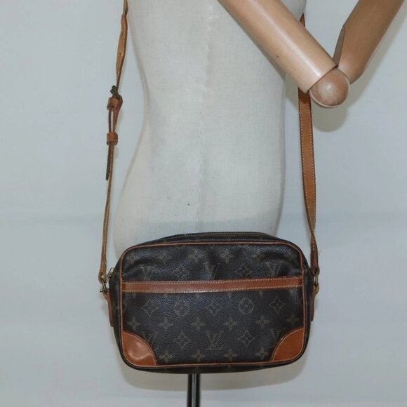 LOUIS VUITTON Monogram Trocadero 23 Shoulder Bag - Picture 1 of 16